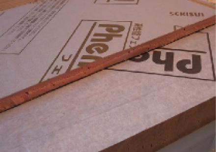 工期を短縮し、施工品質を一定化するプレカット工法